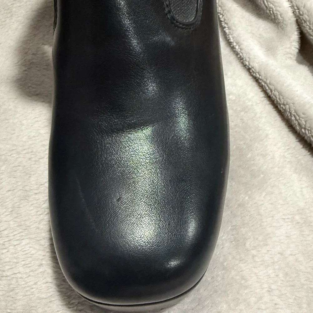 LAMODA Black Platform Ankle Boots - Picture 4 of 7